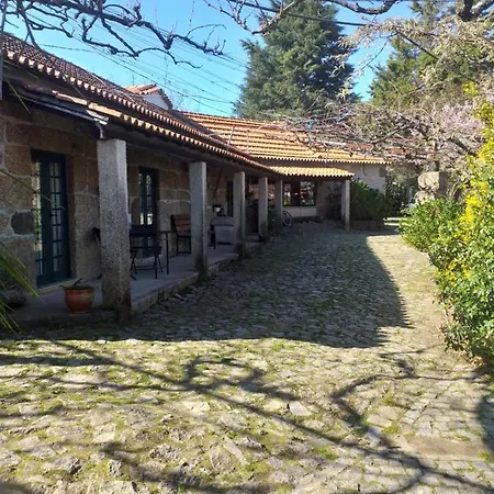 Chalet Da Oliveira
